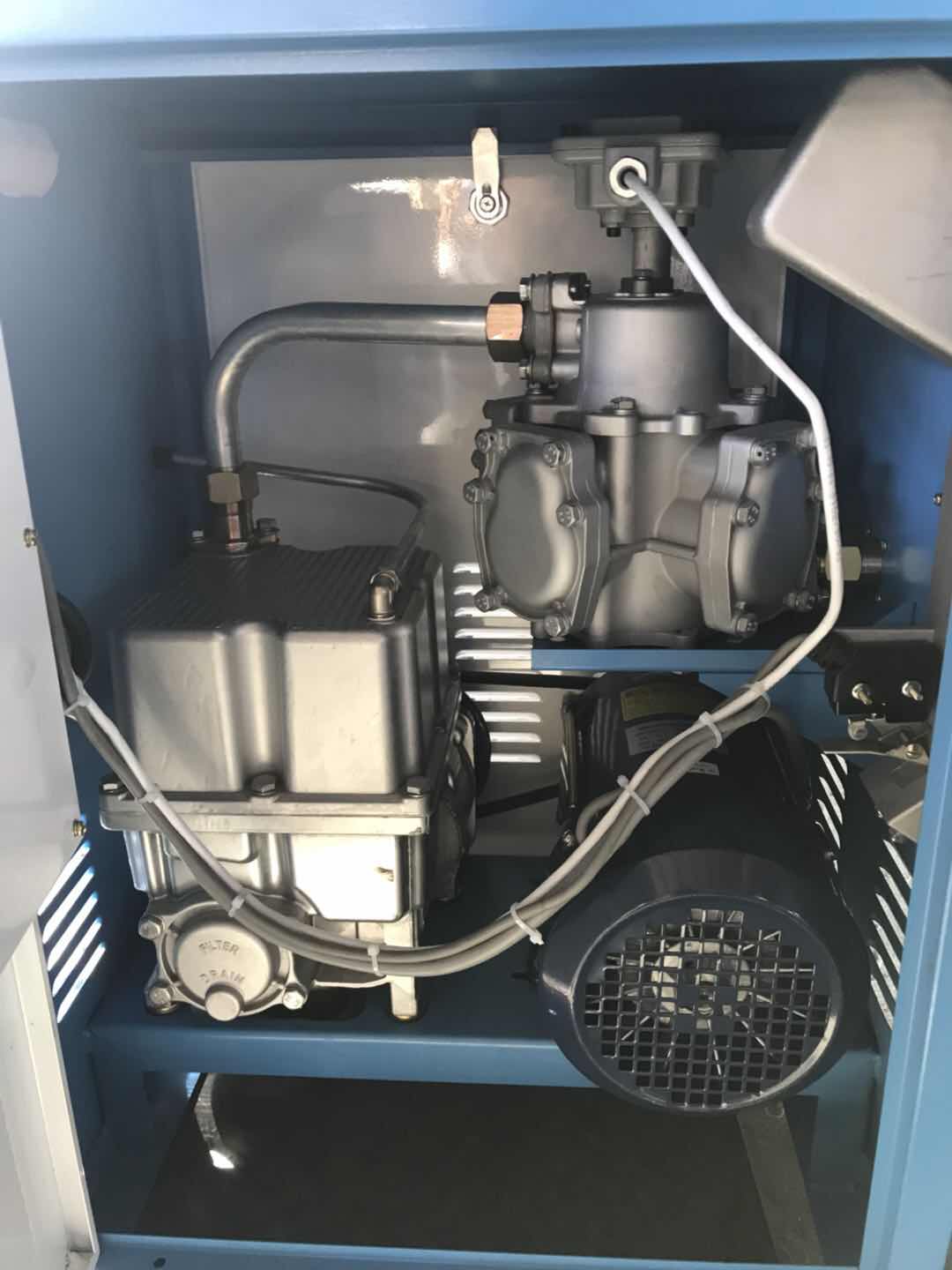 凌特加油機(jī)